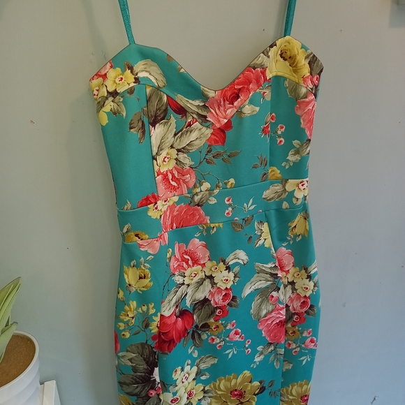 Violet Midi Summer Dress - Picture 3 of 5